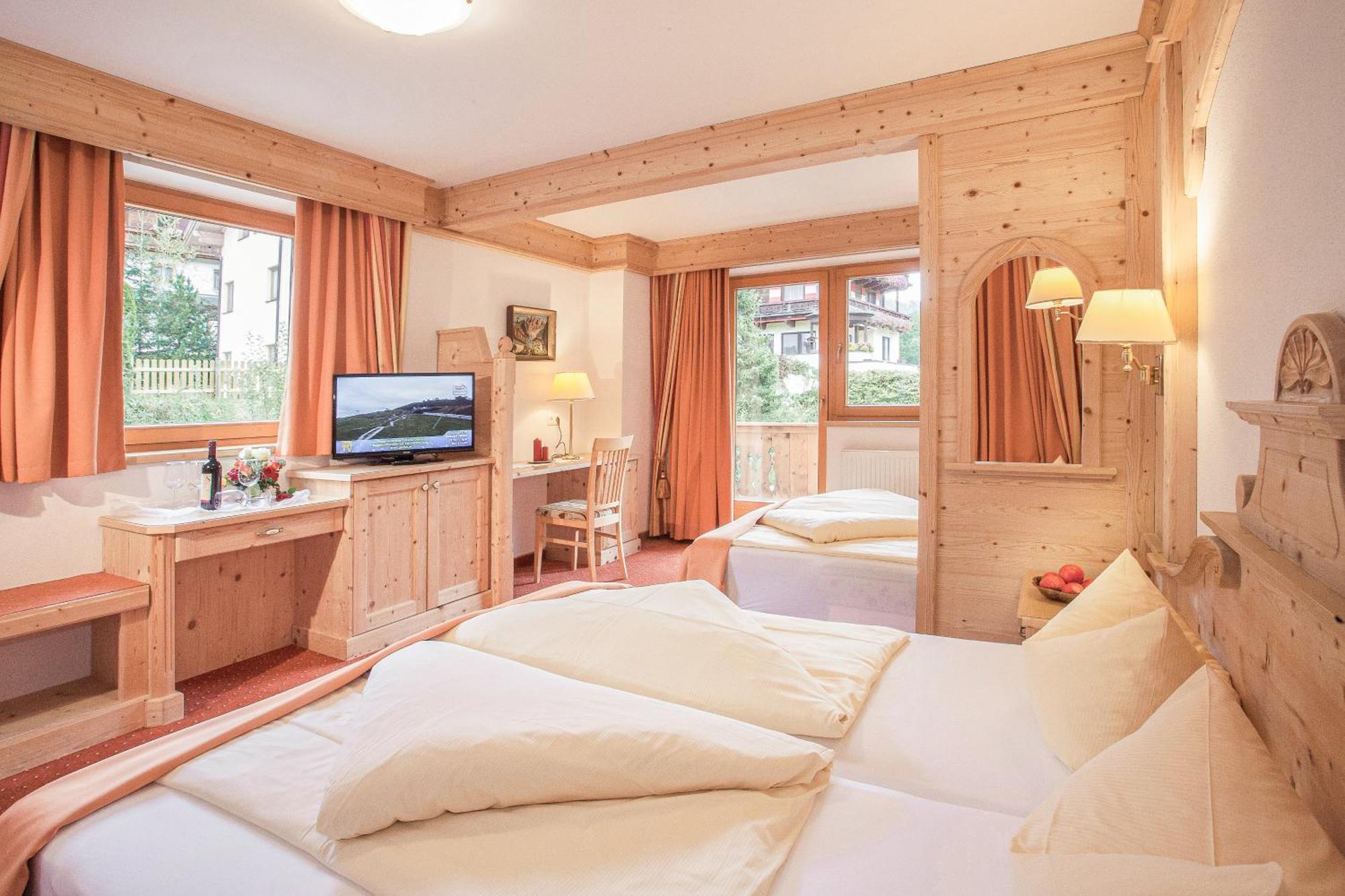 Alpenhotel Tirolerhof Gerlos Habitación foto